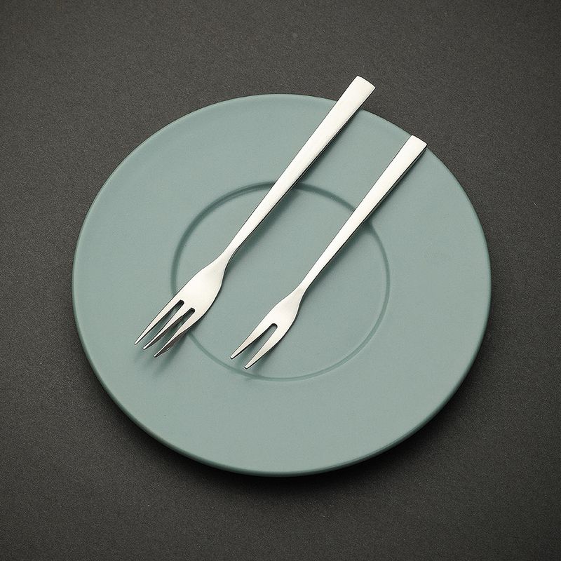 Tenedor-Para-Ensalada-Gris-Met-lico-Chico-5-4489