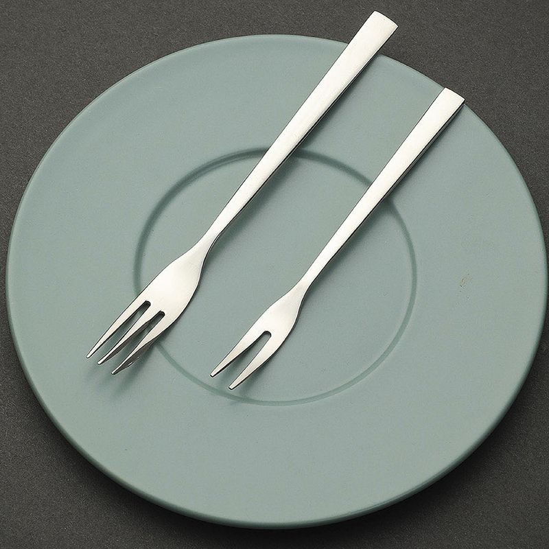 Tenedor-Para-Postre-De-Acero-Inoxidable-Gris-Metalico-MINISO-4-21