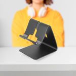Soporte-Para-Celular-De-Escritorio-Gris-7-1296