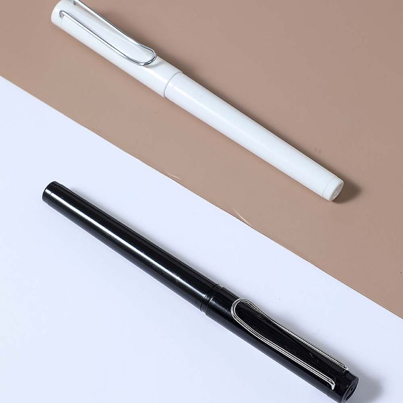 Pluma-0-5Mm-De-Gel-Negro-14-8-2Cm-4-376