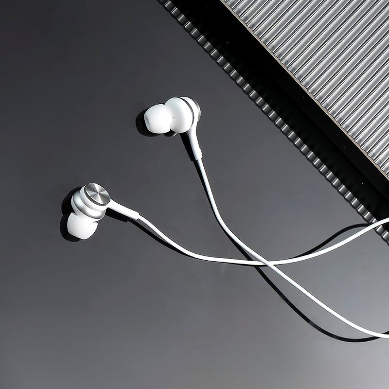 Aud-fonos-De-Cable-Alta-Fidelidad-Modelo-8474-Blanco-MINISO-2-7191