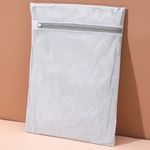 Bolsa-De-Lavado-Con-Cierre-Malla-Blanco-50X60Cm-2-5259