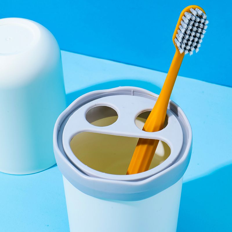 Kit-De-Lavado-De-Dientes-Cepillo-Y-Vaso-Pl-stico-Blanco-4-6080
