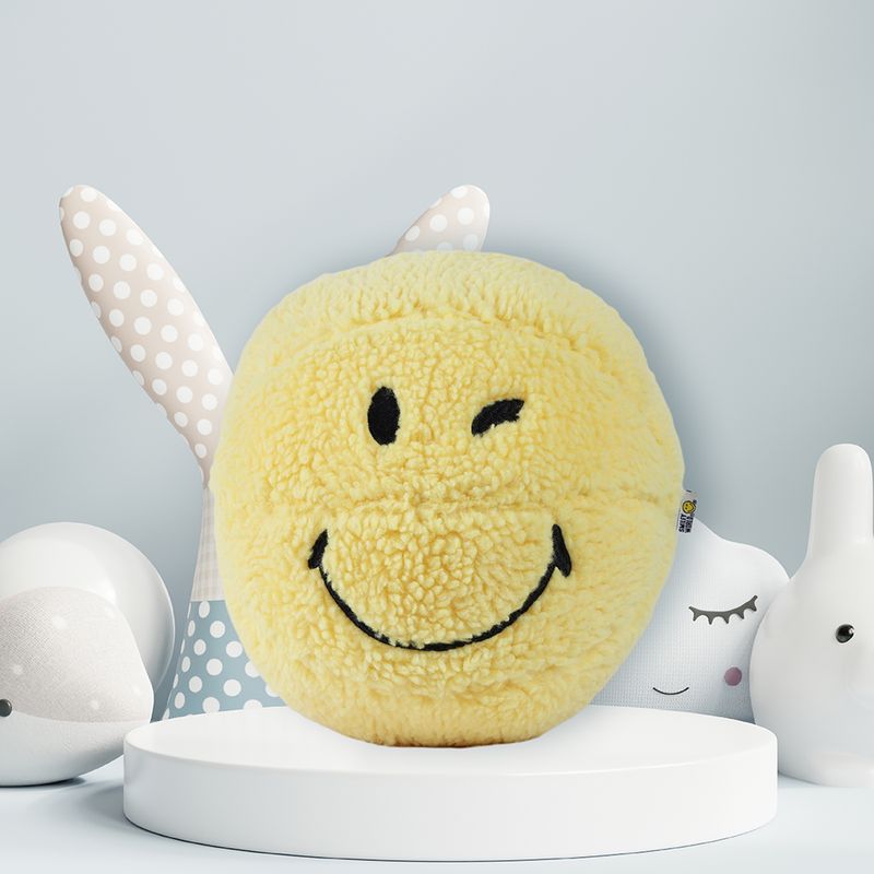 Coj-n-Decorativo-Smiley-World-Amarillo-2-12326