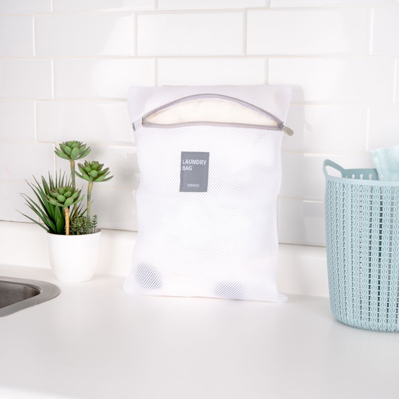 Bolsa-De-Lavado-Cuadrada-MINISO-2-5942
