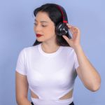 Aud-fonos-De-Diadema-Coloridos-Con-Luces-MINISO-Inal-mbricos-Rojo-9-9914