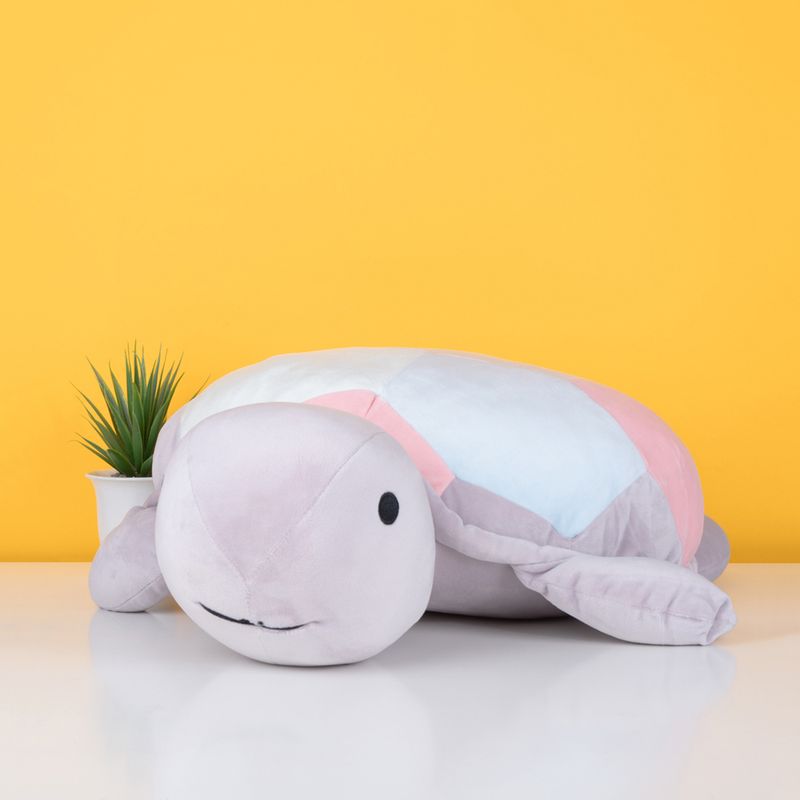 Peluche-Miniso-Tortuga-Gris-65x61x19-cm-2-1681