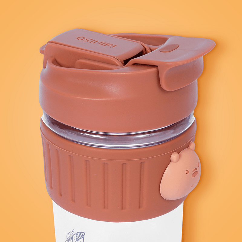 Vaso-De-Pl-stico-Con-Bombilla-Y-Tapa-De-Pico-GRIZZLY-We-Bare-Bears-650-ml-Vaso-De-Pl-stico-Con-Bombilla-Y-Tapa-De-Pico-We-Bare-Bears-Collection-We-Bare-Bears-Grizz-Pl-stico-650-ml-3-10528