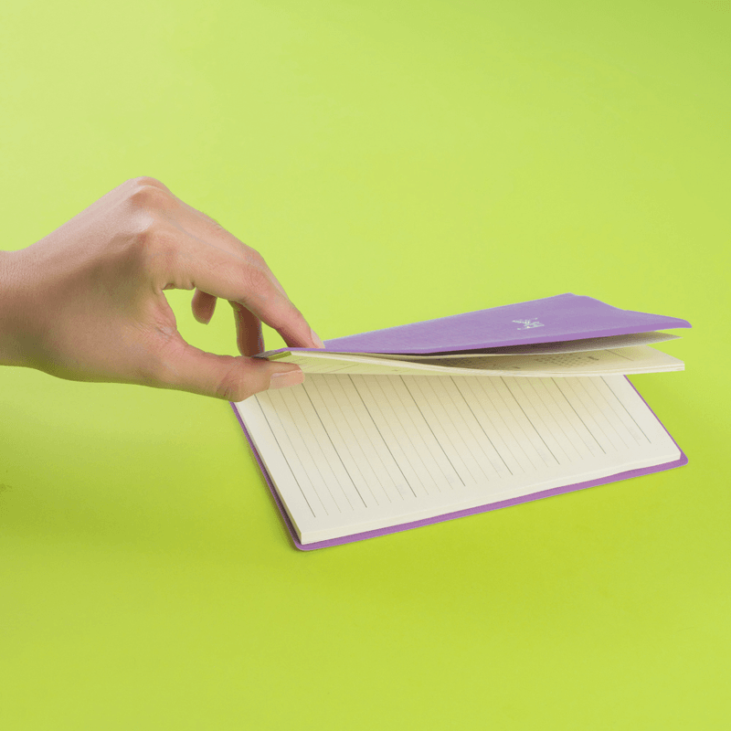 Libreta-De-Notas-Con-Calendario-B6-Morado-MINISO-5-6632