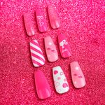 Paquete-U-as-Postizas-Barbie-Dise-o-02-24-Piezas-2-21612