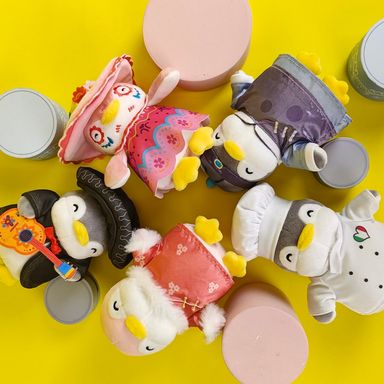 Blind Box MINI FAMILY Viaje a México, Italia Y China Mini Family