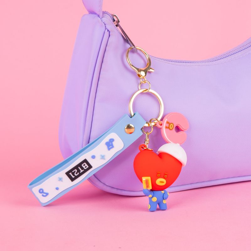 Llavero-BT21-Tata-Silicona-Rosa-4-23053
