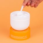 Loci-n-Corporal-En-Crema-MINISO-Hidratante-200-gr-Naranja-Cedro-2-23604