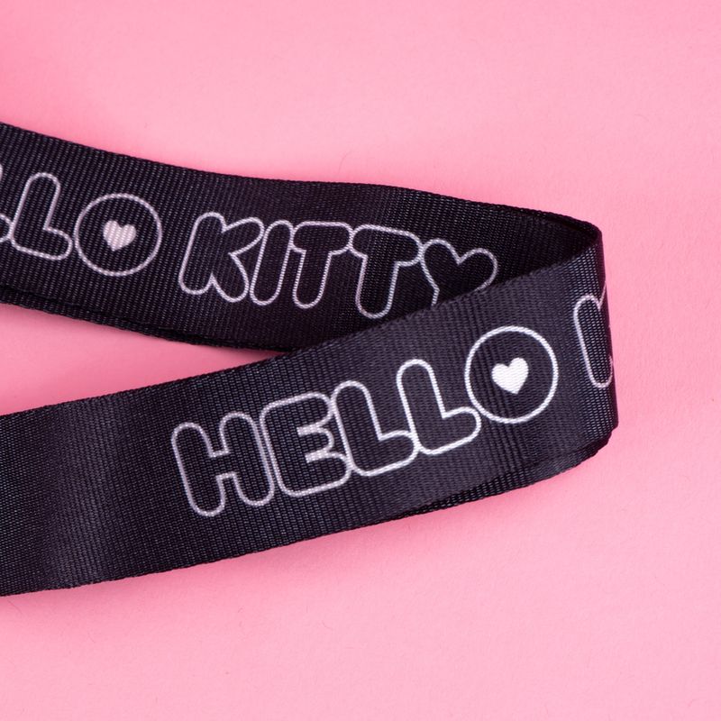 Cilindro-Con-Correa-Y-Doble-Pivote-Sanrio-Hello-Kitty-Trit-n-Negro-520-ml-9-26102