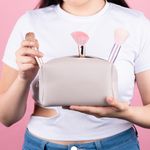 Cosmetiquera-De-Color-Solido-Albaricoque-MINISO-2-9902
