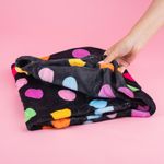 Manta-Miniso-Dots-Textil-Negra-2-25832