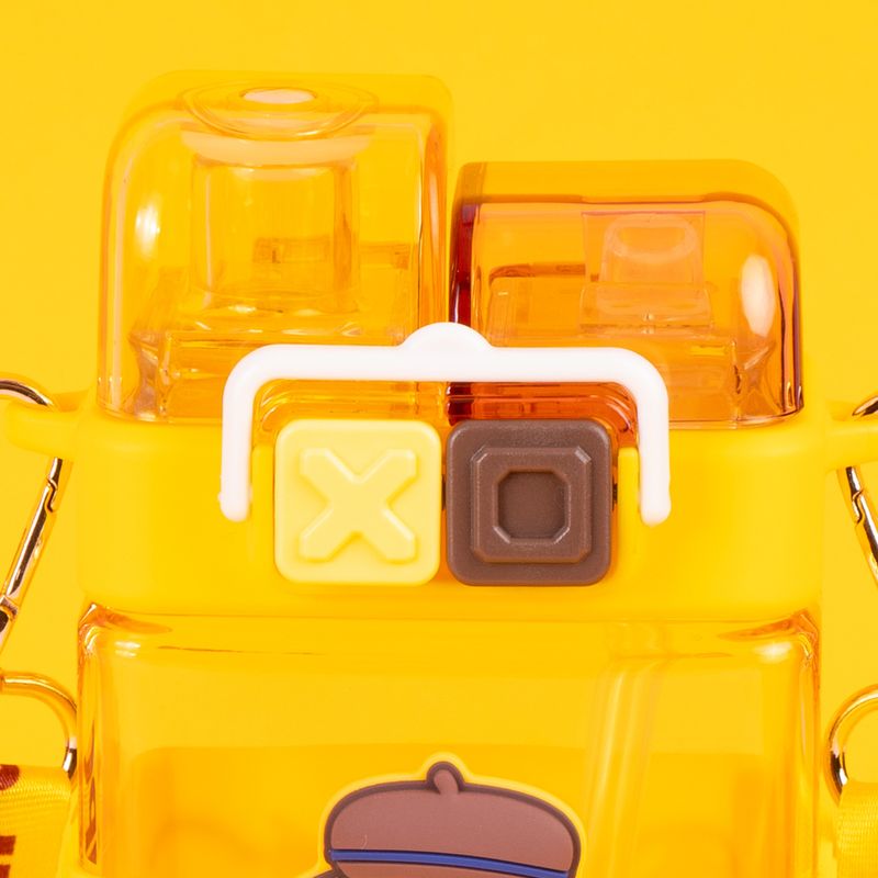 Cilindro-Con-Correa-Y-Doble-Pivote-Sanrio-Pompompurin-Trit-n-Amarillo-520-ml-3-26108