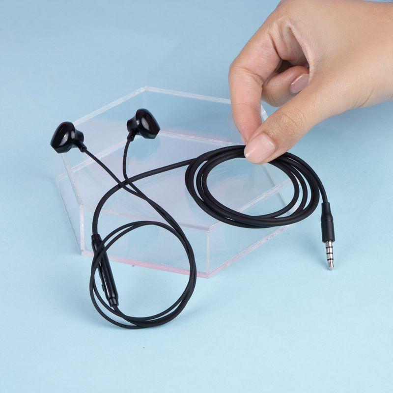 Aud-fonos-De-Cable-Negros-120-cm-3-5-mm-2-28500