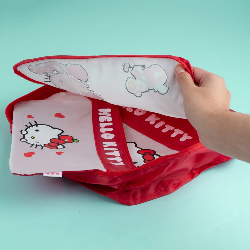 Set-Bolsas-De-Viaje-Sanrio-Hello-Kitty-Textiles-3-Piezas-2-21153