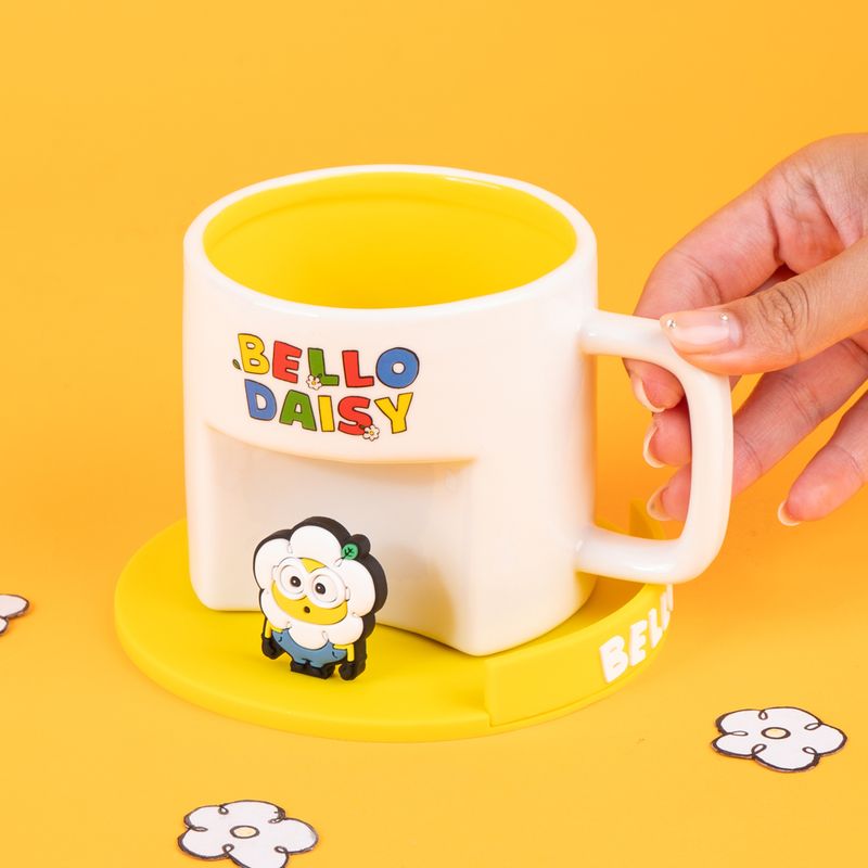 Taza-Con-Posavasos-MINIONS-Colecci-n-Daisy-Cer-mica-Blanca-2-24890