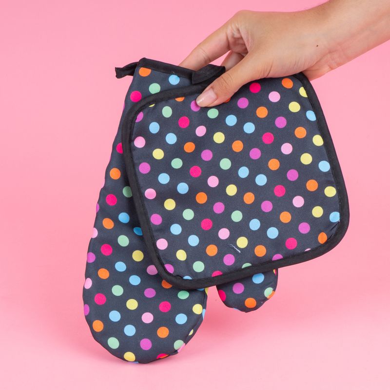 Guante-Para-Cocina-Con-Alfombrilla-MINISO-Estampado-De-Lunares-Textiles-Negros-2-Piezas-2-24975