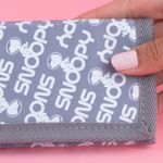 Cartera-Para-Mujer-Snoopy-Explorador-Del-Espacio-Textil-Gris-7-24330