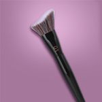 Brocha-Curva-Para-Contorno-De-Maquillaje-Black-Gold-Sint-tica-Negra-2-28907