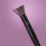 Brocha-Plana-Para-Polvos-De-Maquillaje-Black-Gold-Sint-tica-Negra-2-28912
