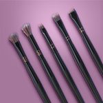 Kit-Brochas-De-Maquillaje-Con-Funda-Black-Gold-Sint-ticas-Negras-Minimalistas-5-Piezas-2-28914