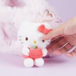 Llavero-Sanrio-Hello-Kitty-Con-Manzana-Felpa-17-cm-3-29159