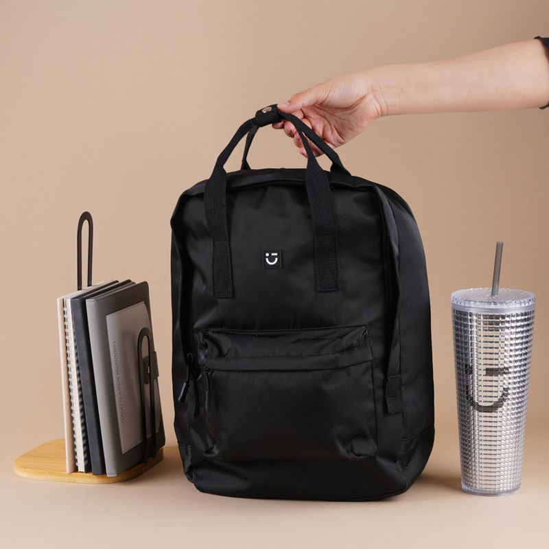 Mochila-Casual-Minimalista-100-Poli-ster-Negra-27x13x37-cm-2-29467