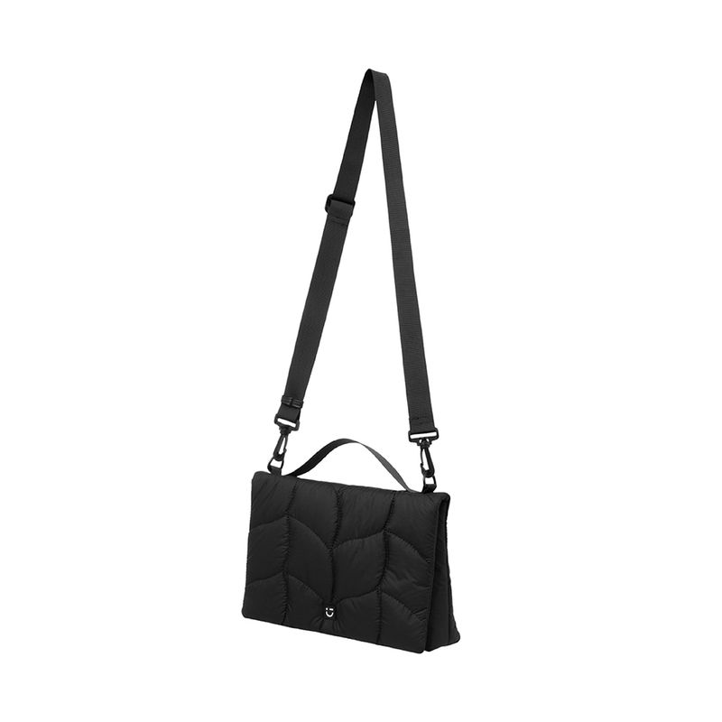 Bolso-Crossbody-Acolchado-Textil-Negro-28x20-cm-1-26972