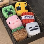 Llavero-Minecraft-Creeper-Felpa-Verde-14-5-cm-2-29750