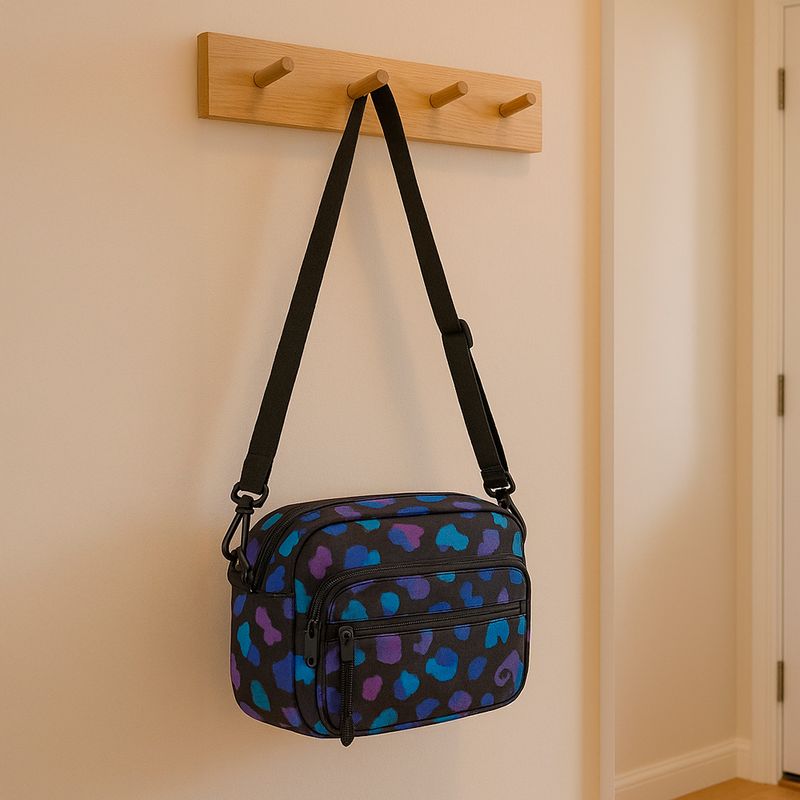 Bolso-Crossbody-Estampado-Animal-Print-Textil-Azul-21x15x5-cm-2-30827
