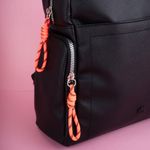 Mochila-Casual-Sint-tica-Negra-30x27x11-cm-3-31726