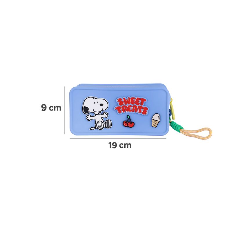 Cosmetiquera-Snoopy-Silicona-Azul-19x6-5x9-cm-6-31755