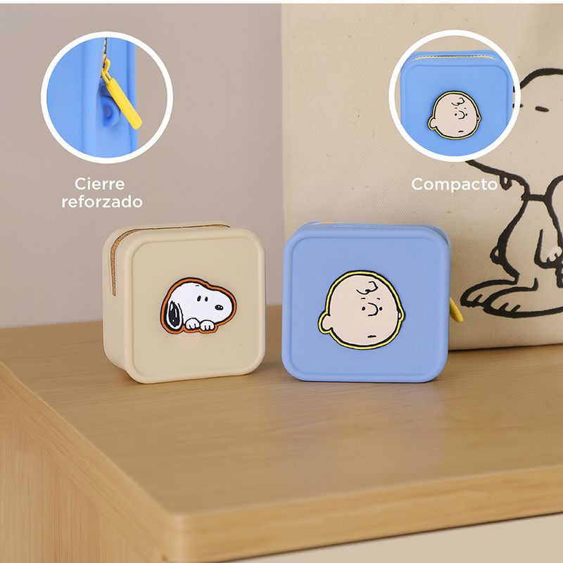 Monedero-Snoopy-Charlie-Brown-Silicona-Azul-11-5x11x5-4-cm-5-31756