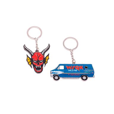 Llavero Stranger Things Diseño Aleatorio Metálico